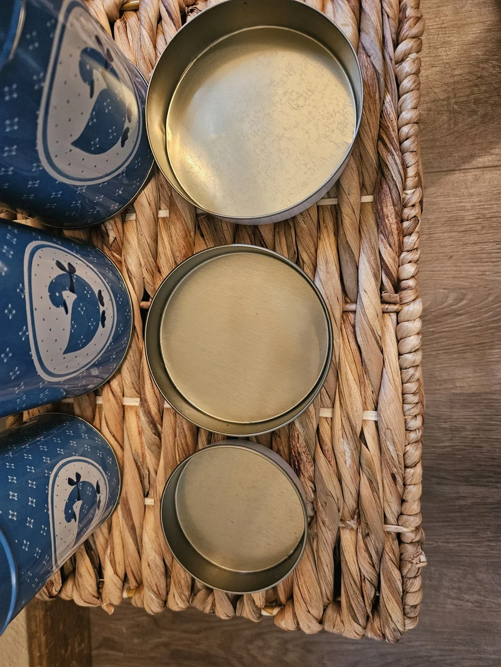 Vintage 1980s Blue Country Goose Nesting Tin Canister Set - 3 Piece